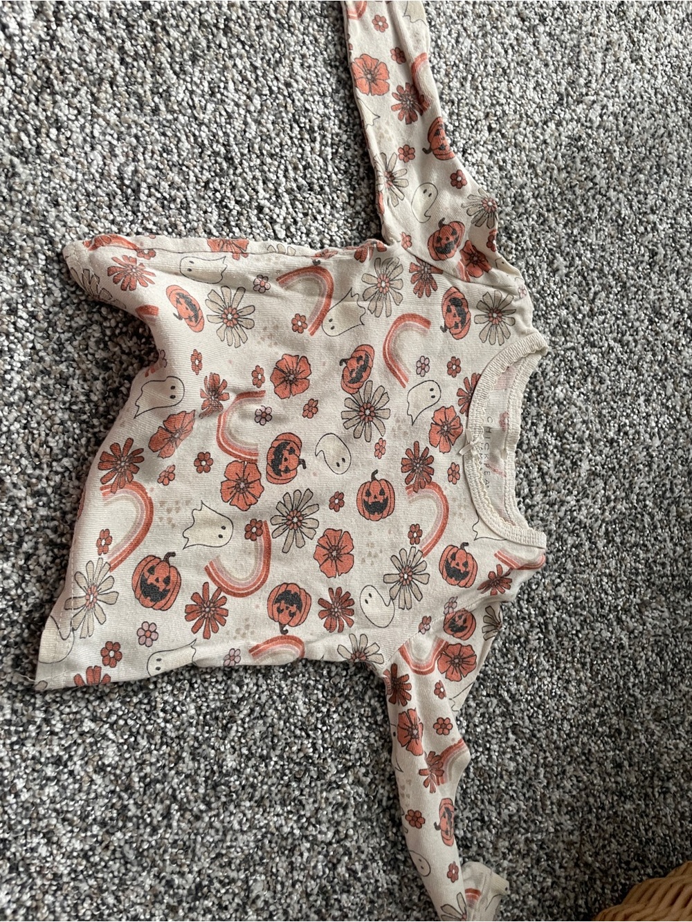Cream & Orange Halloween Floral Kids Long-Sleeve pajamas